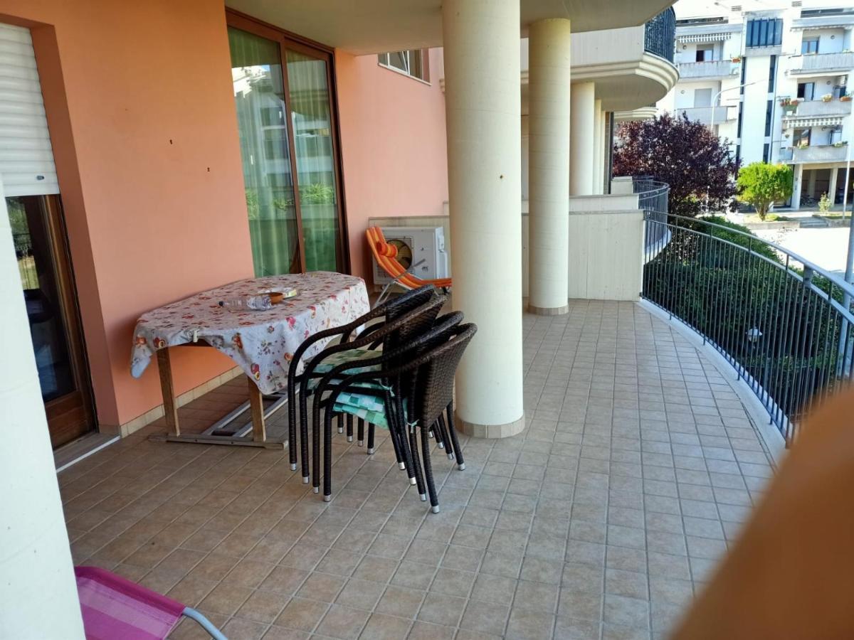 Appartamento Pina Торторето Экстерьер фото